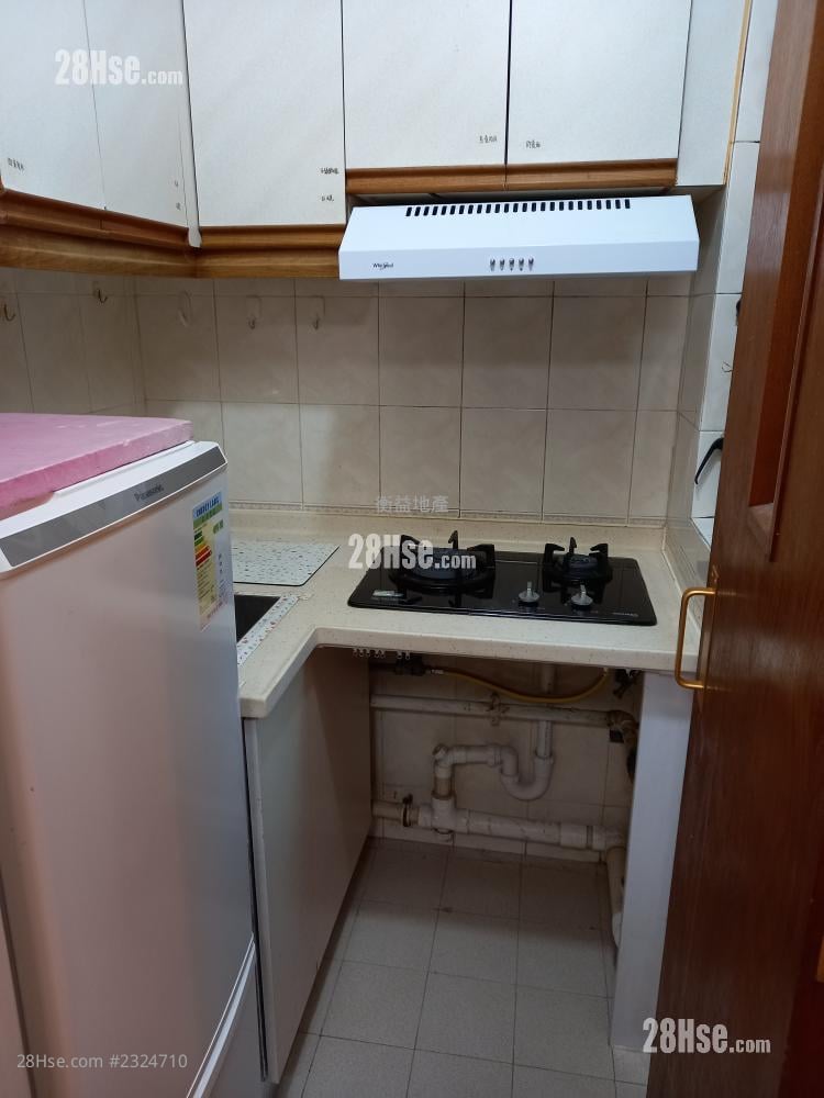 Marina Lodge Rental 2 Bedrooms , 1 Bathroom 290 ft²