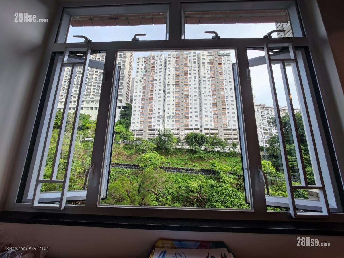Ching Fai Terrace Sell 3 bedrooms , 1 bathrooms 562 ft²