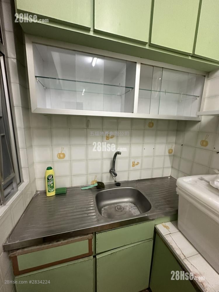 Sincere Western House Rental 1 Bedroom , 1 Bathroom 270 ft²