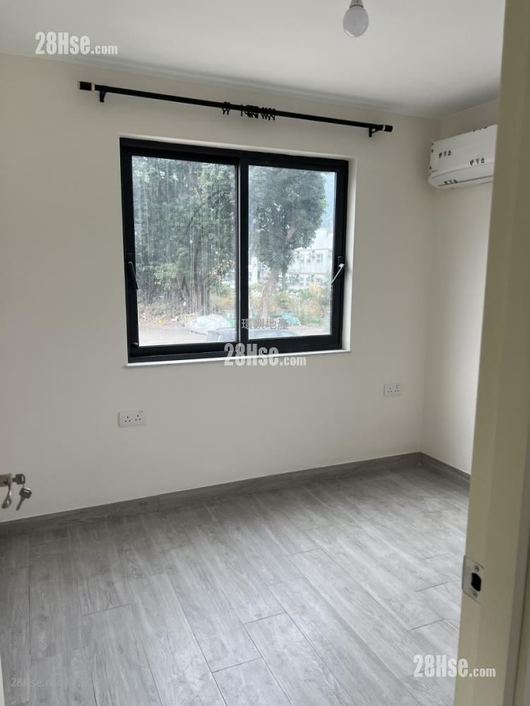 Village Rental 1 Bedroom , 1 Bathroom 300 ft²