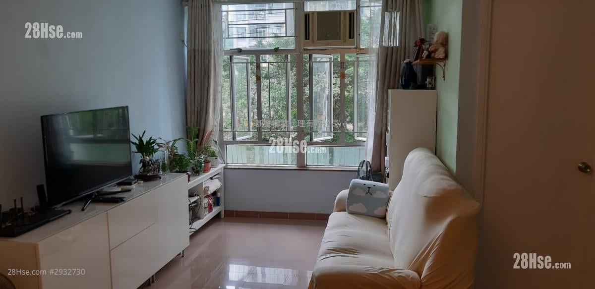 Tung Chun Court Sell 3 bedrooms , 1 bathrooms 606 ft²