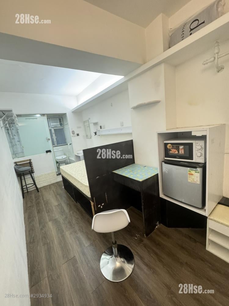 香港上环孖沙街8号唐3楼5号房 租盘 开放式间隔 , 1 浴室 120 平方尺