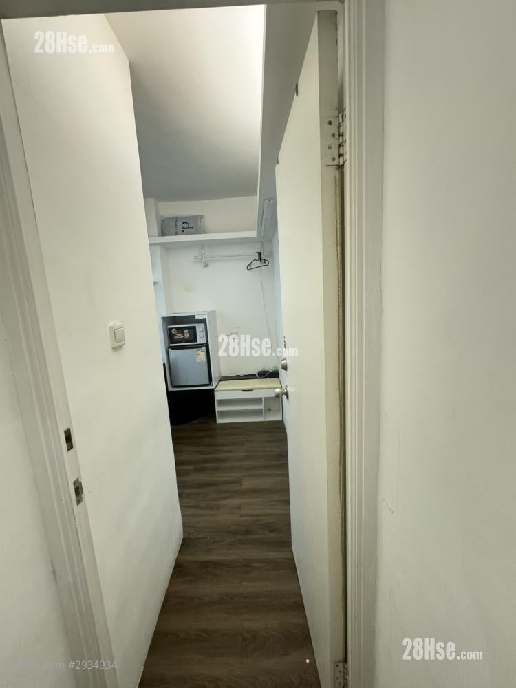 香港上环孖沙街8号唐3楼5号房 租盘 开放式间隔 , 1 浴室 120 平方尺