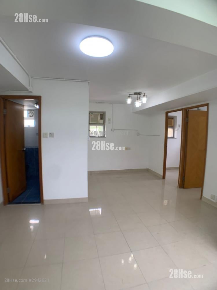 Lo Wai Village Sell 2 bedrooms 315 ft²