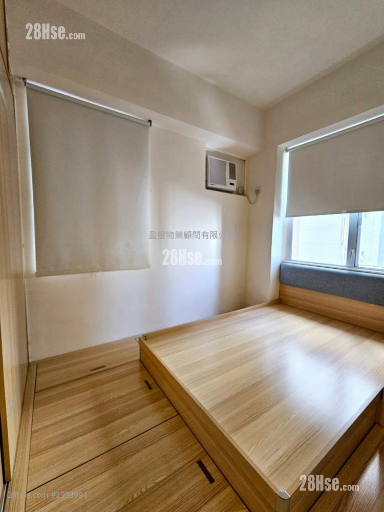 Wah Fat Mansion Sell Studio , 1 bathrooms 297 ft²