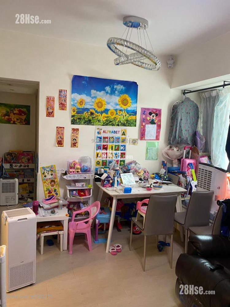 Ying Piu Mansion Sell 404 ft²