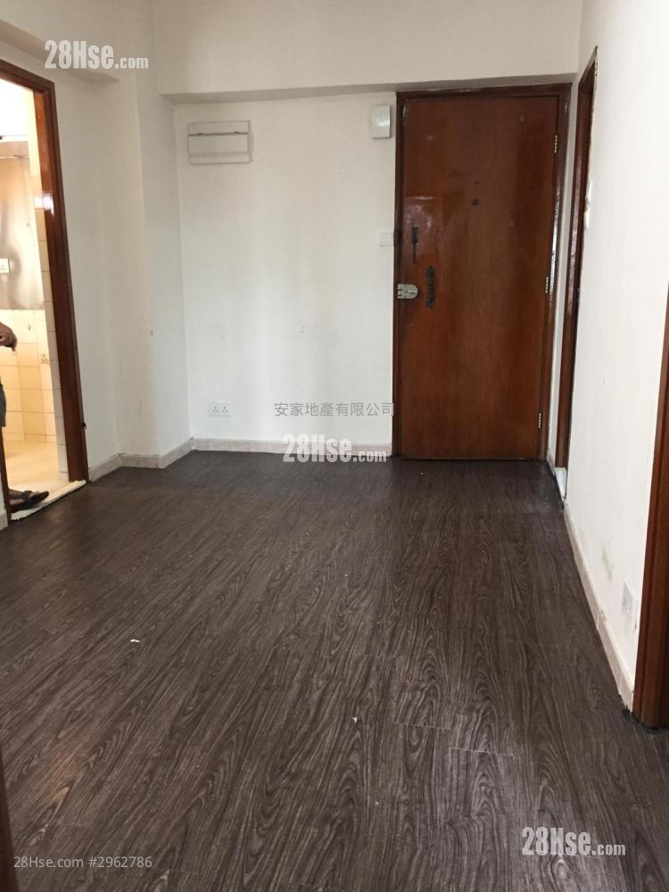 Fook Hong Mansion Sell 3 bedrooms , 1 bathrooms 409 ft²