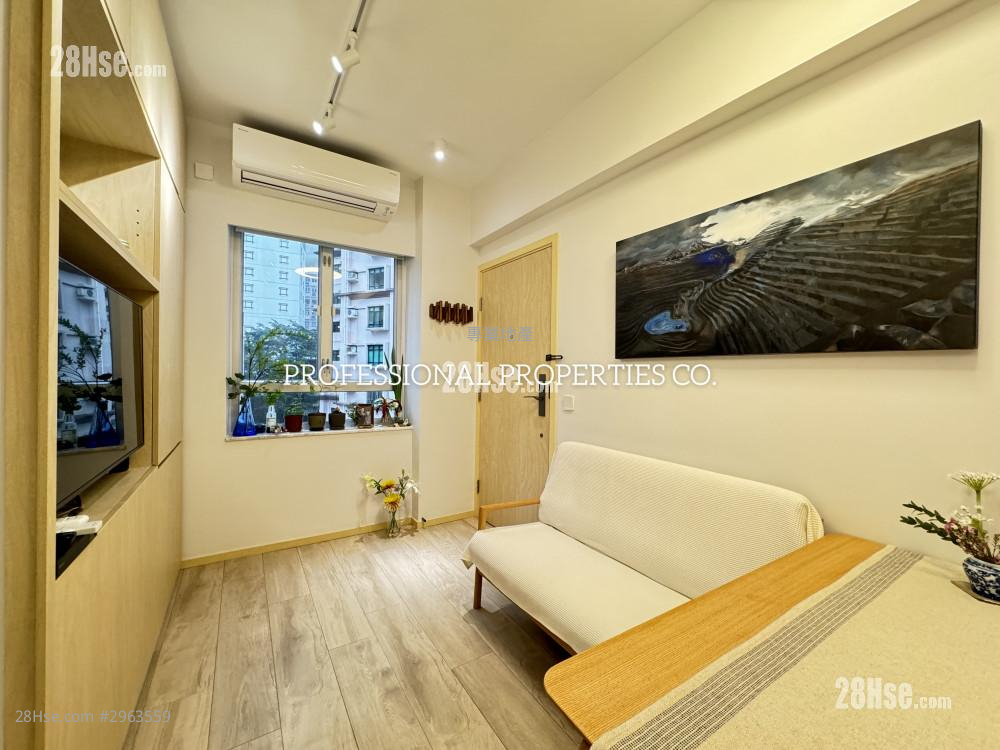 Rich Court Sell 1 bedrooms , 1 bathrooms 343 ft²