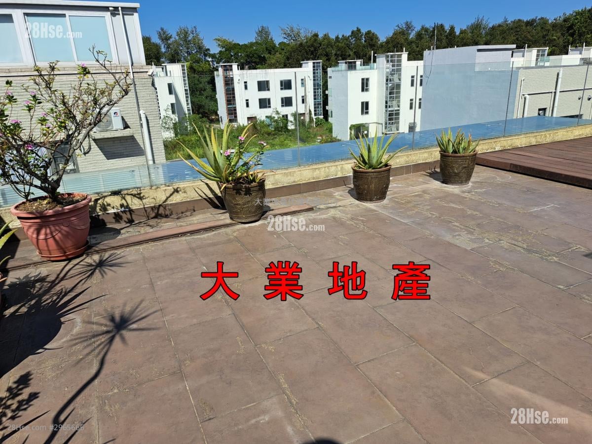 Village Sell 5+ Bedrooms , 4 Bathrooms