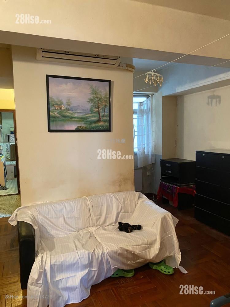 Nos.164-166 Tung Lo Wan Road Sell 2 bedrooms , 1 bathrooms 607 ft²