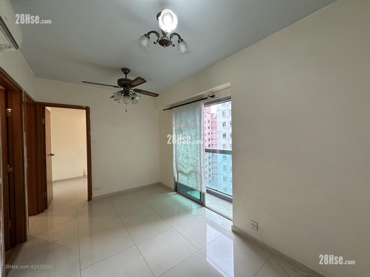 Merit Place Sell 2 bedrooms , 1 bathrooms 420 ft²