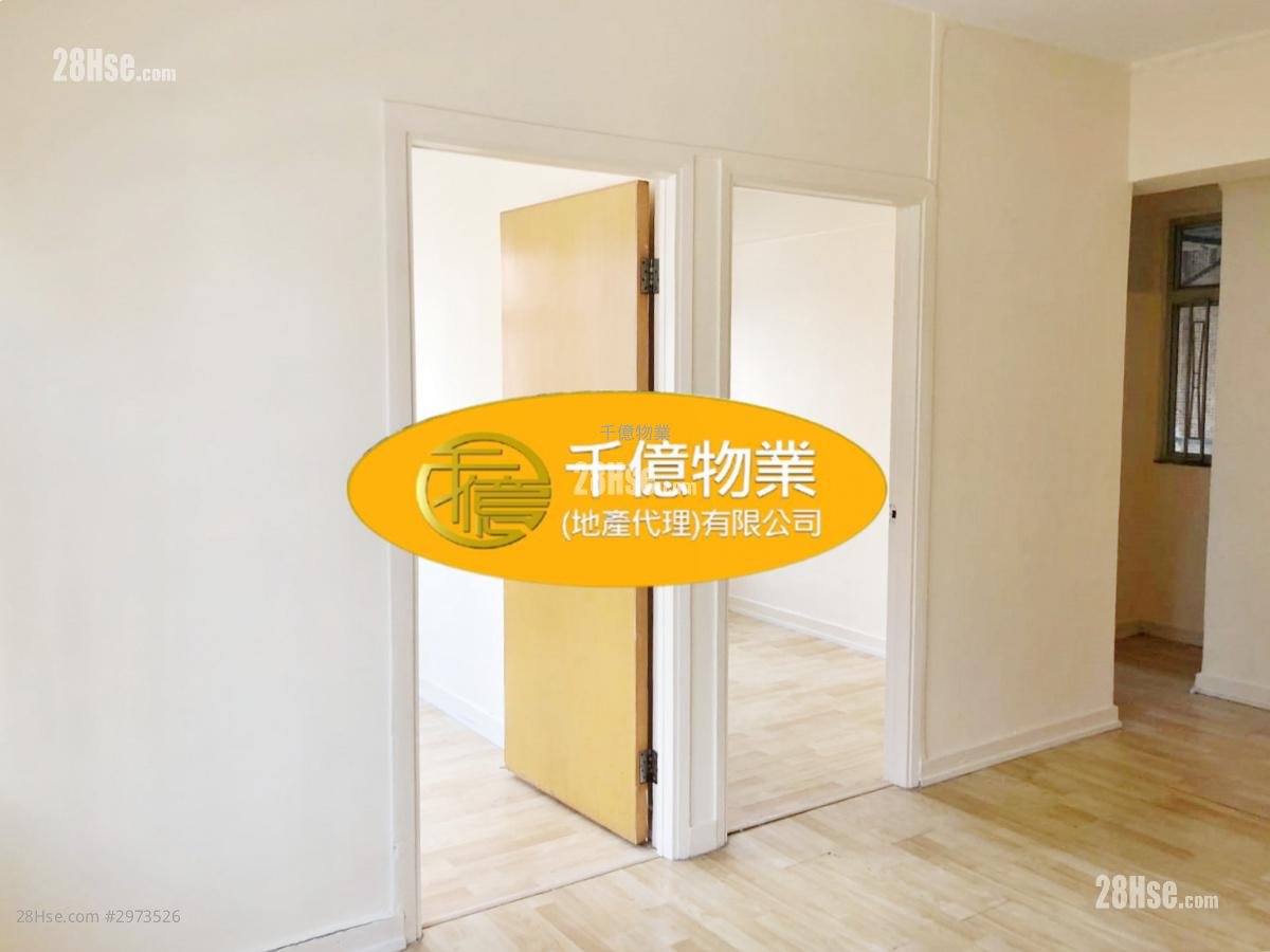 Hang Tung Building Sell 3 bedrooms 412 ft²