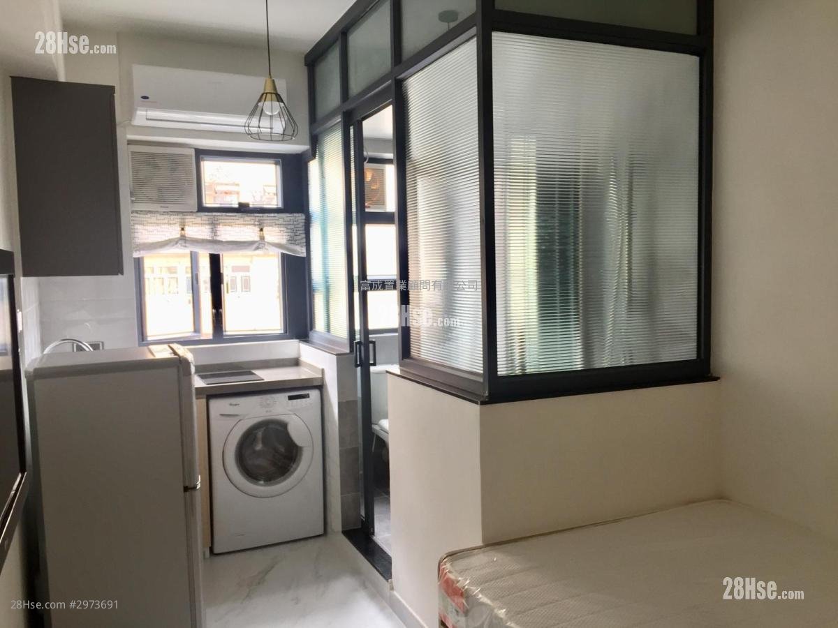 Yue Man Mansion Sell 2 bedrooms , 2 bathrooms 311 ft²