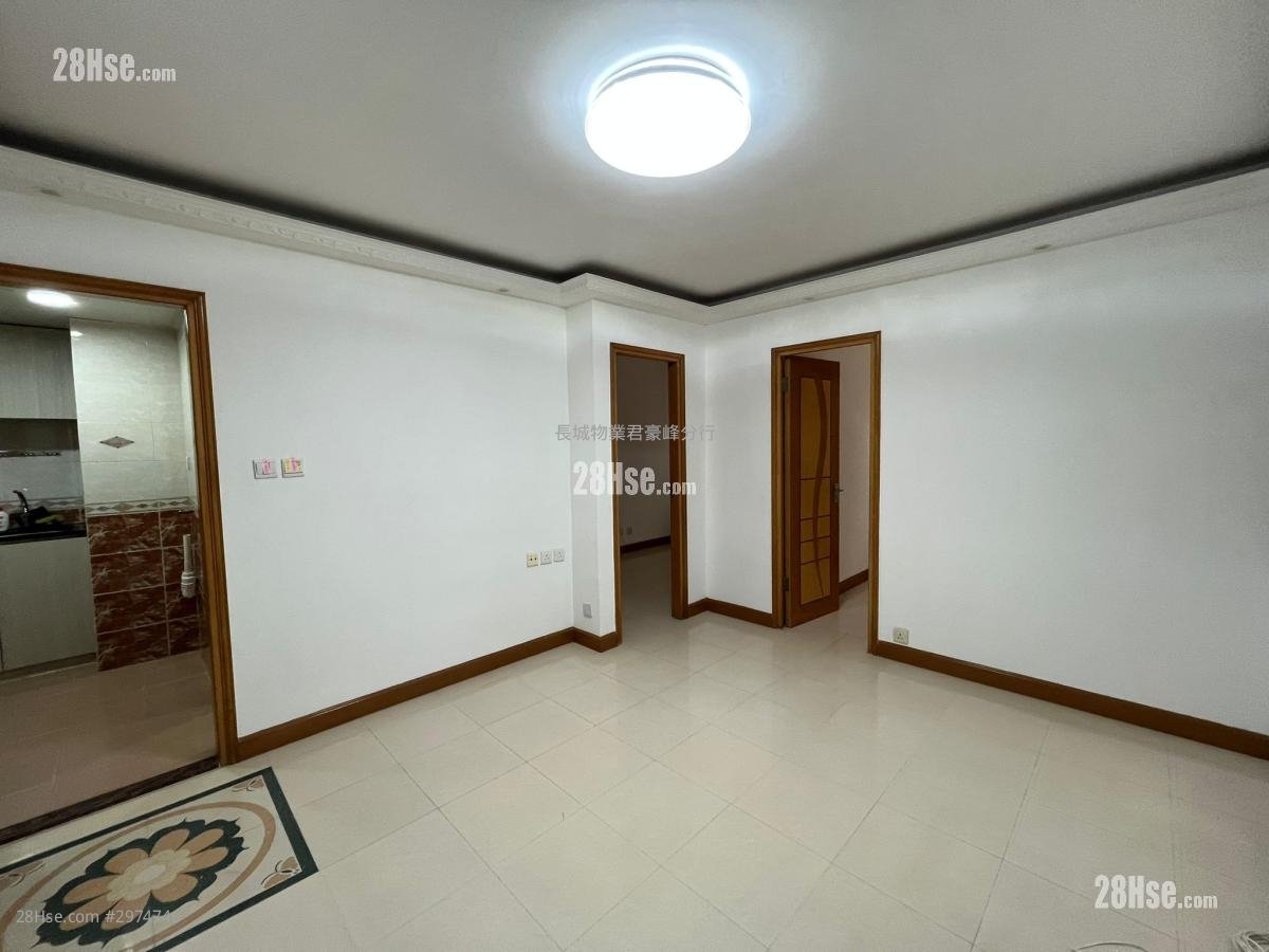 Hoi Kwong Court Sell 421 ft²