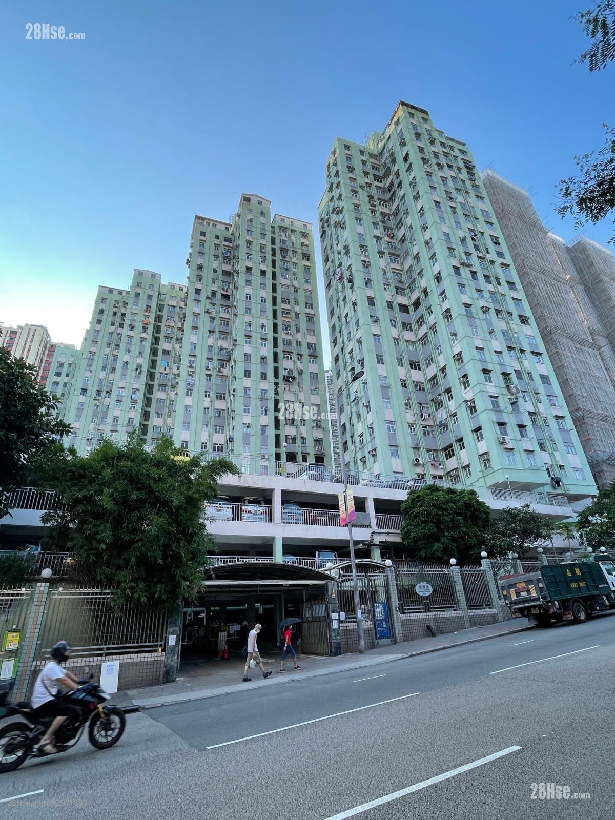 Connie Towers Sell 2 bedrooms , 1 bathrooms 435 ft²