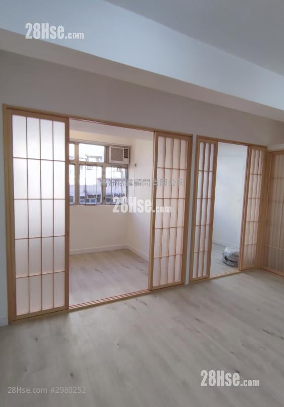 Wing Hing House Sell 2 bedrooms 377 ft²