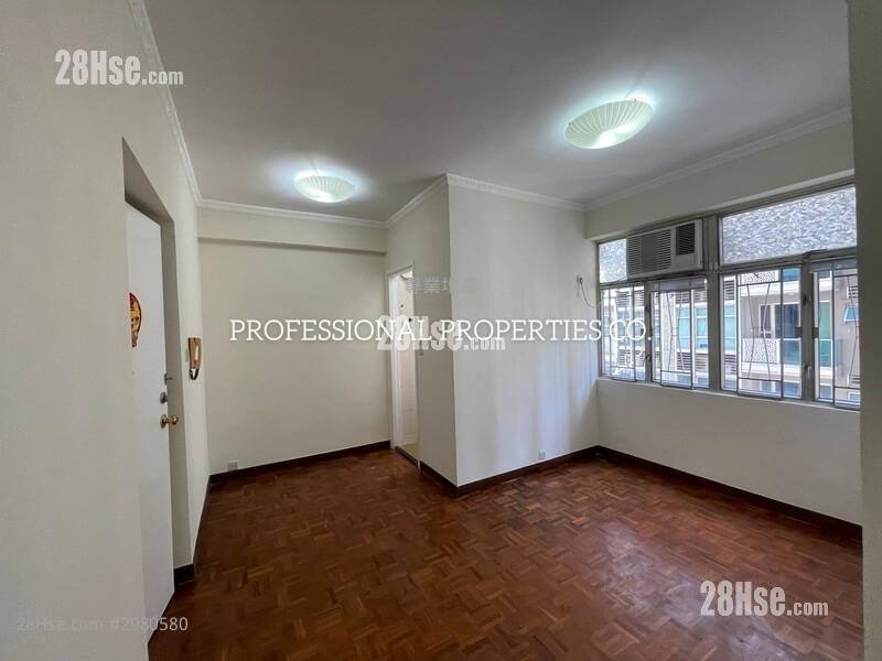 Pao Yip Building Sell 3 bedrooms , 1 bathrooms 440 ft²