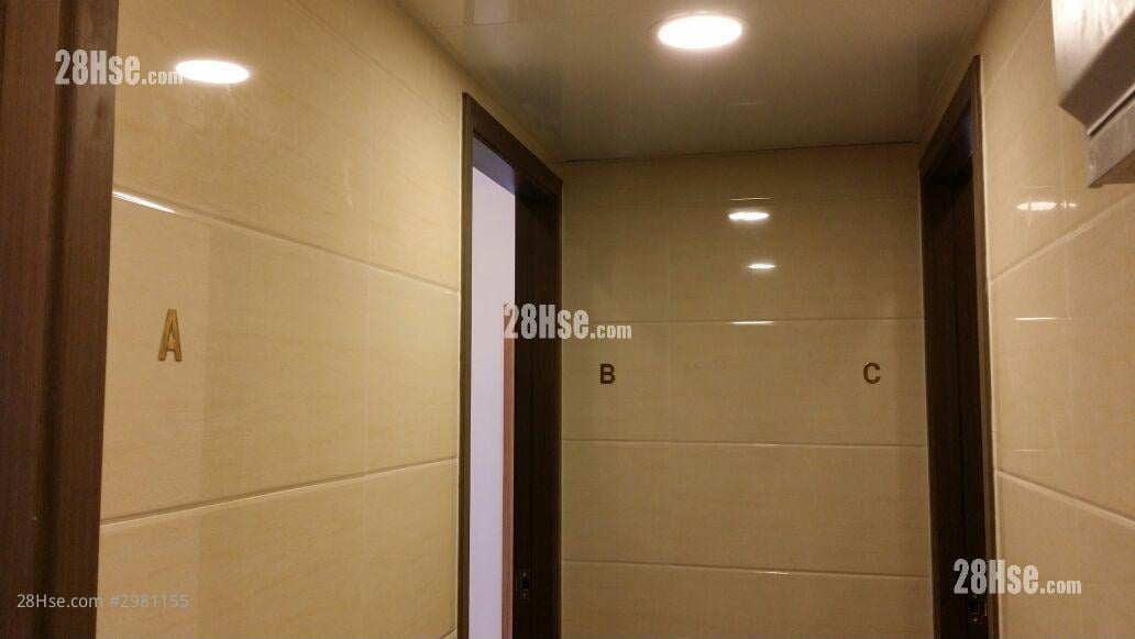 Po Cheung Building Sell 3 bedrooms , 3 bathrooms 437 ft²