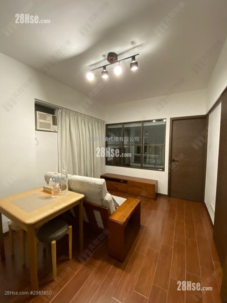 Tsuen Fung Centre Sell 2 bedrooms , 1 bathrooms 336 ft²