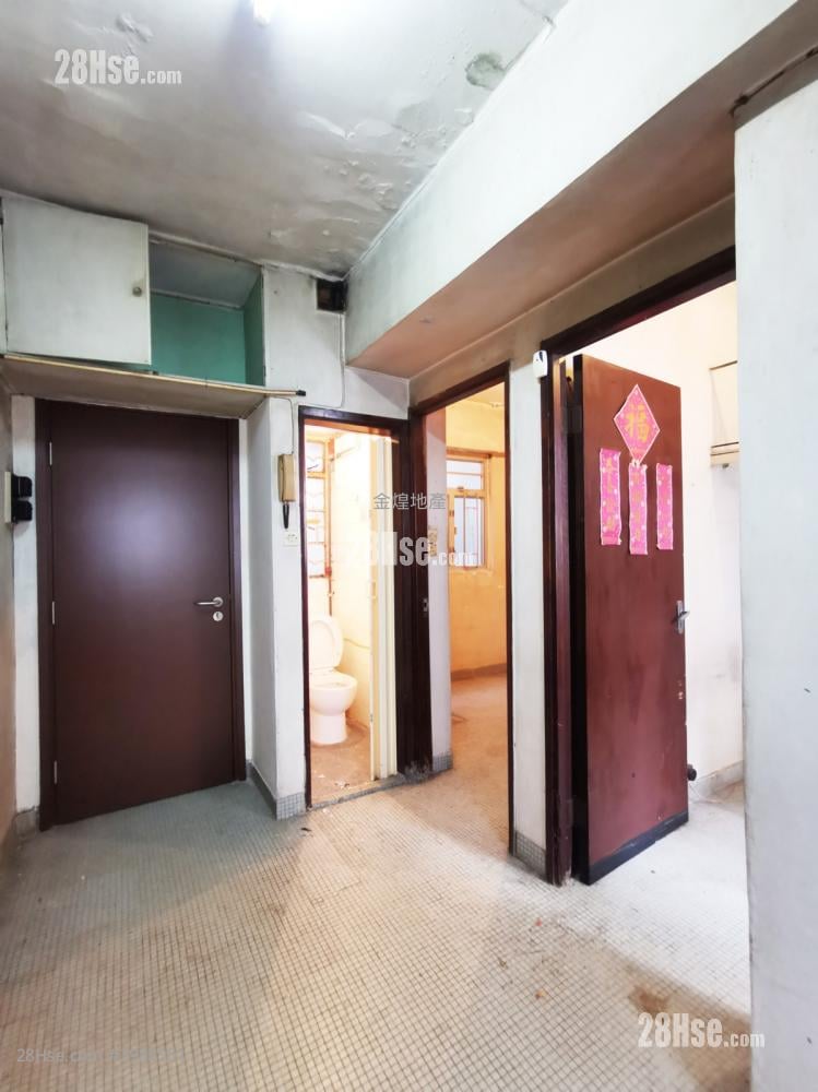 4-6 Cheong Ming Street Sell 2 bedrooms , 1 bathrooms 296 ft²