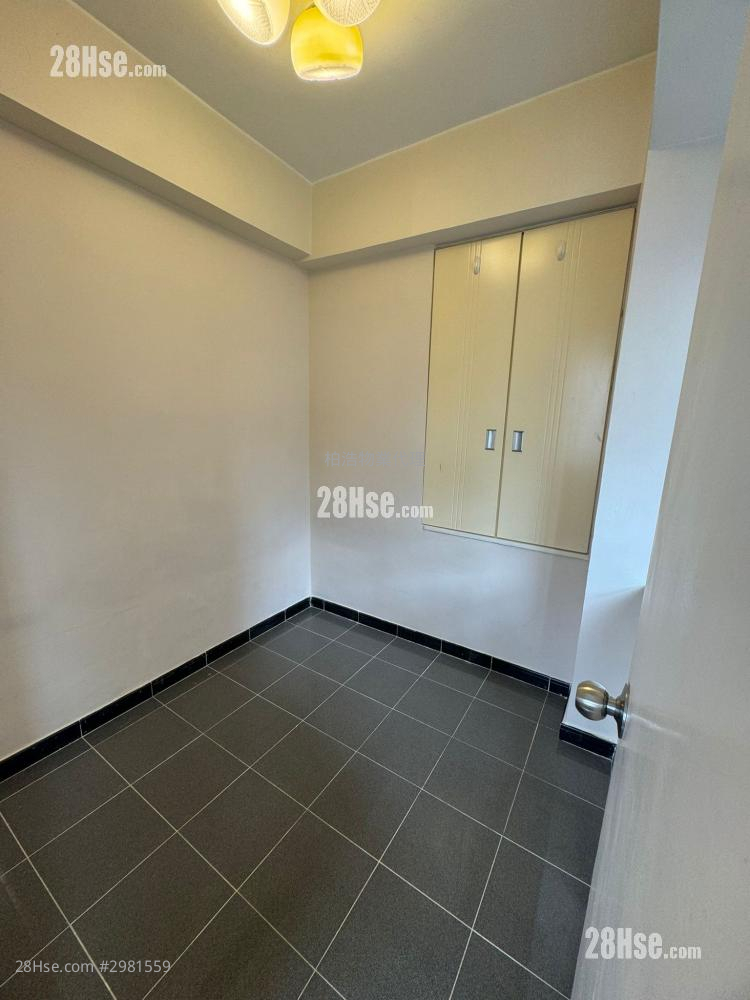 永寧大廈(順寧道) 租盤 開放式間隔 , 1 浴室 222 平方呎