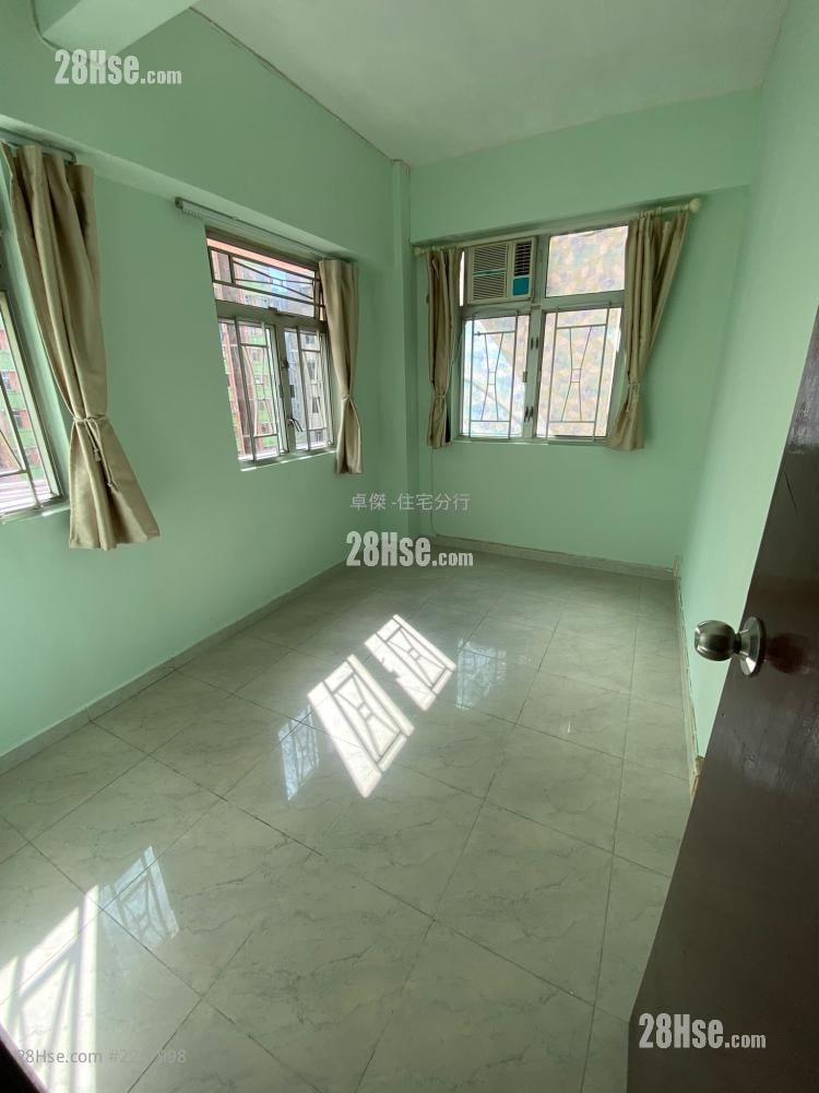 Cheong Ping Building Sell 3 bedrooms , 1 bathrooms 398 ft²
