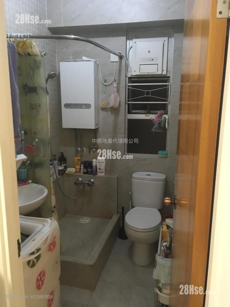 Wing Ming Garden Sell 2 bedrooms 470 ft²