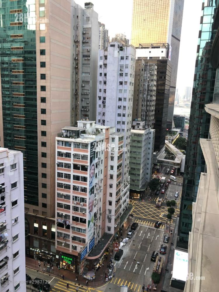 Lee Cheong Building Sell 2 bedrooms 560 ft²