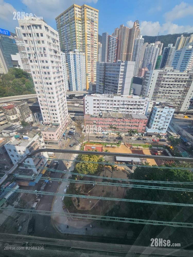 Kwai King Building Sell 2 bedrooms , 1 bathrooms 374 ft²