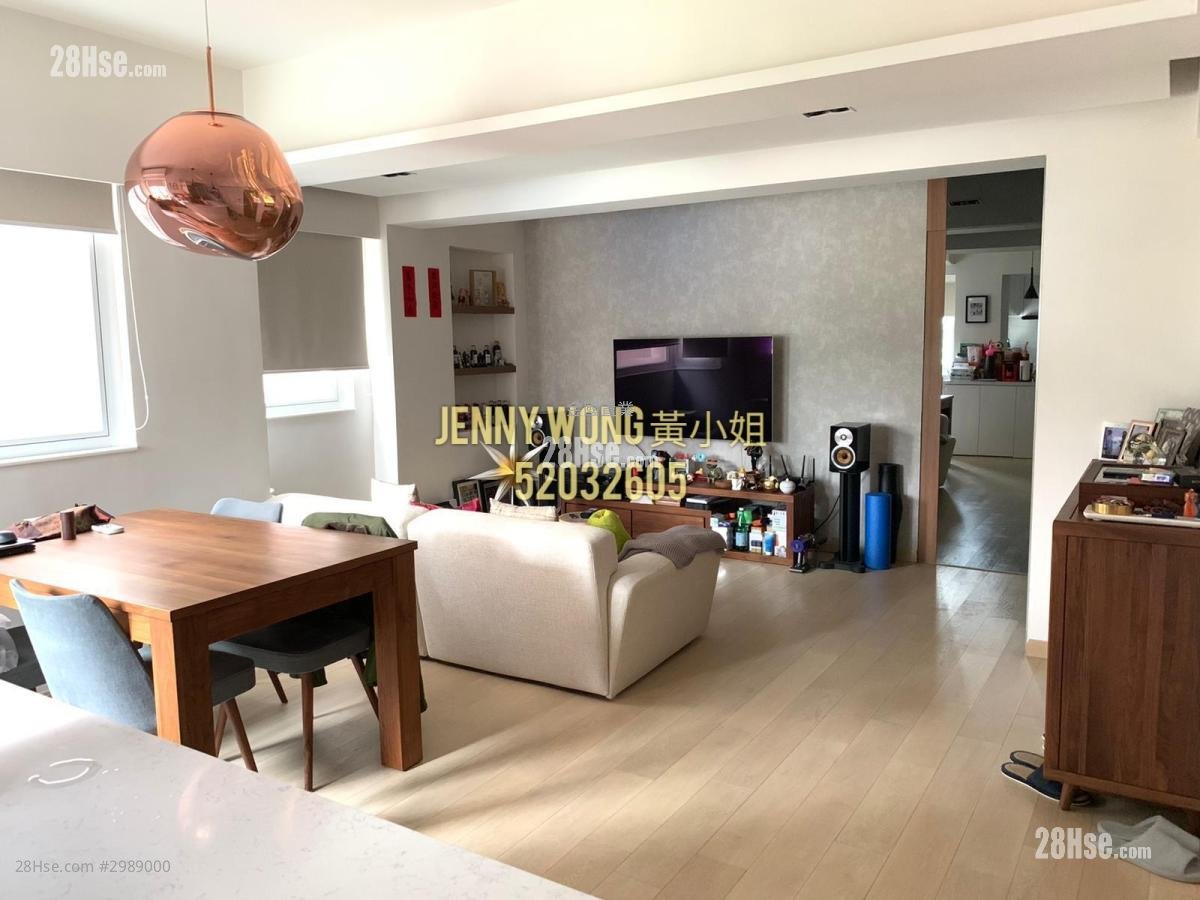 Kwok Kwong House Sell 2 bedrooms , 2 bathrooms 820 ft²