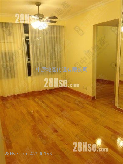Kam Tai Court Sell 3 bedrooms 650 ft²