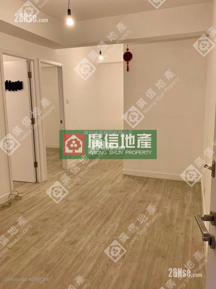 Wah Fai Mansion Sell 2 bedrooms , 1 bathrooms 361 ft²