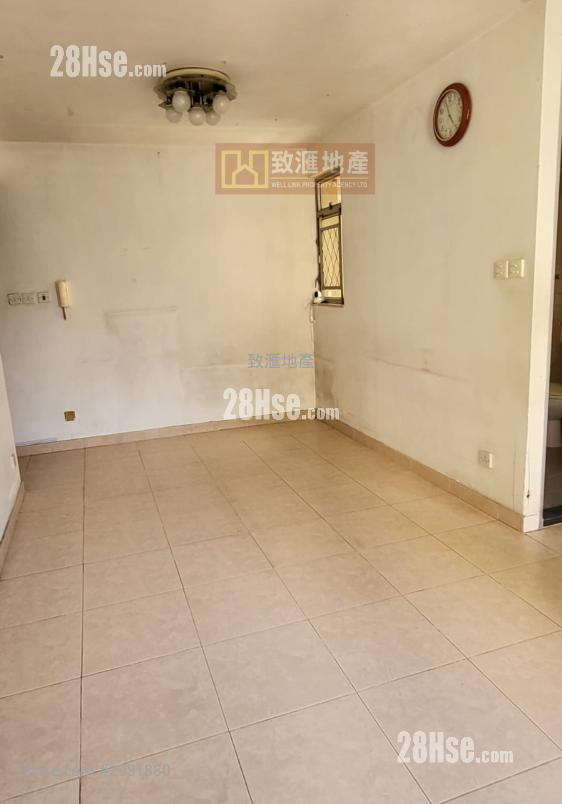 Ning Fung Court Sell 2 bedrooms 506 ft²