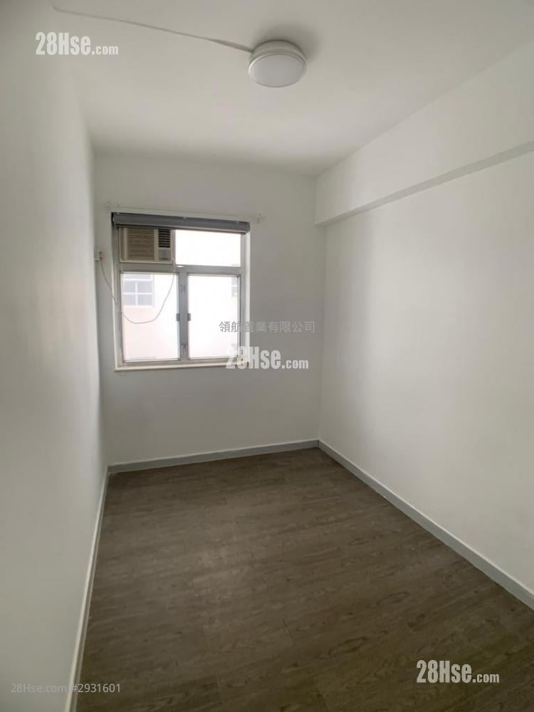 Cheong Ming Building Sell 2 bedrooms , 1 bathrooms 308 ft²