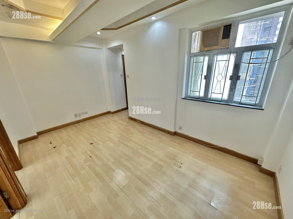 Lin Fung Mansion Sell 2 bedrooms , 1 bathrooms 407 ft²