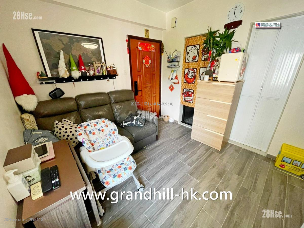 西贡市中心 租盘 2 房 , 1 浴室 311 平方尺