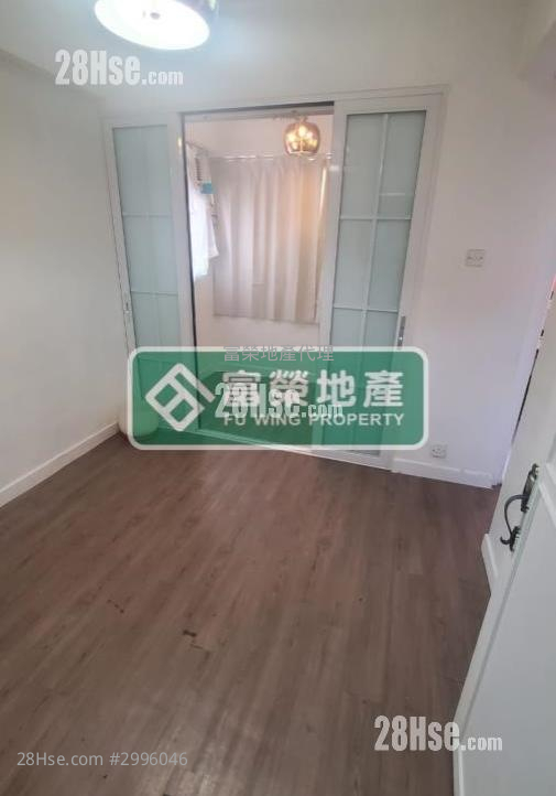Kam Lai Court Sell 1 bedrooms 191 ft²