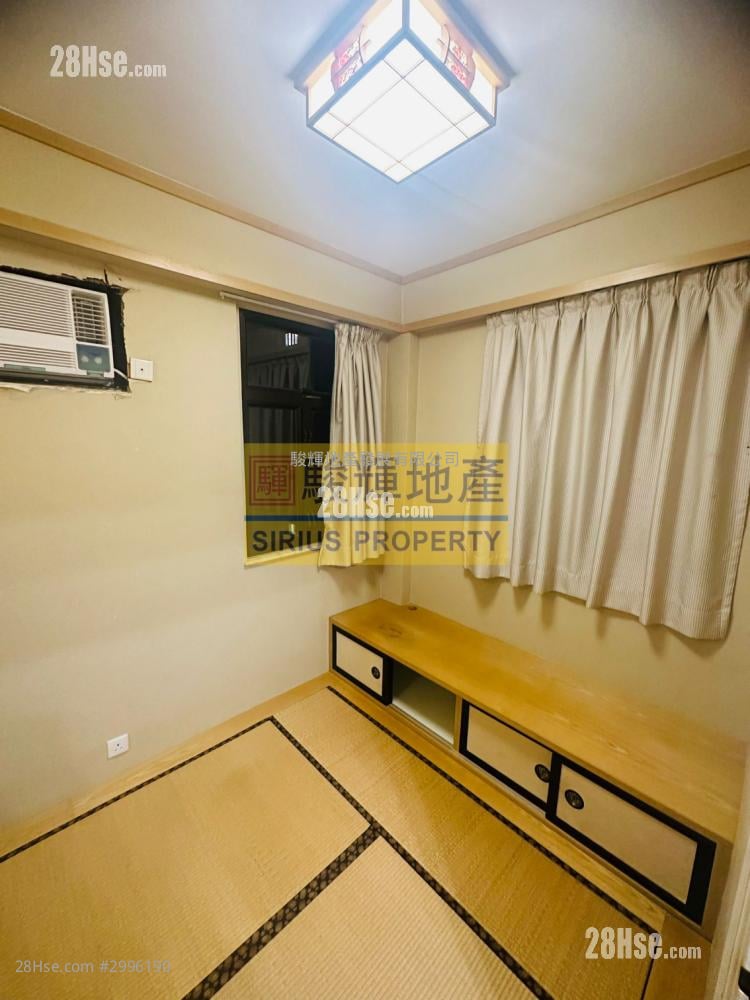 Brilliant Court Sell 1 bedrooms , 1 bathrooms 311 ft²