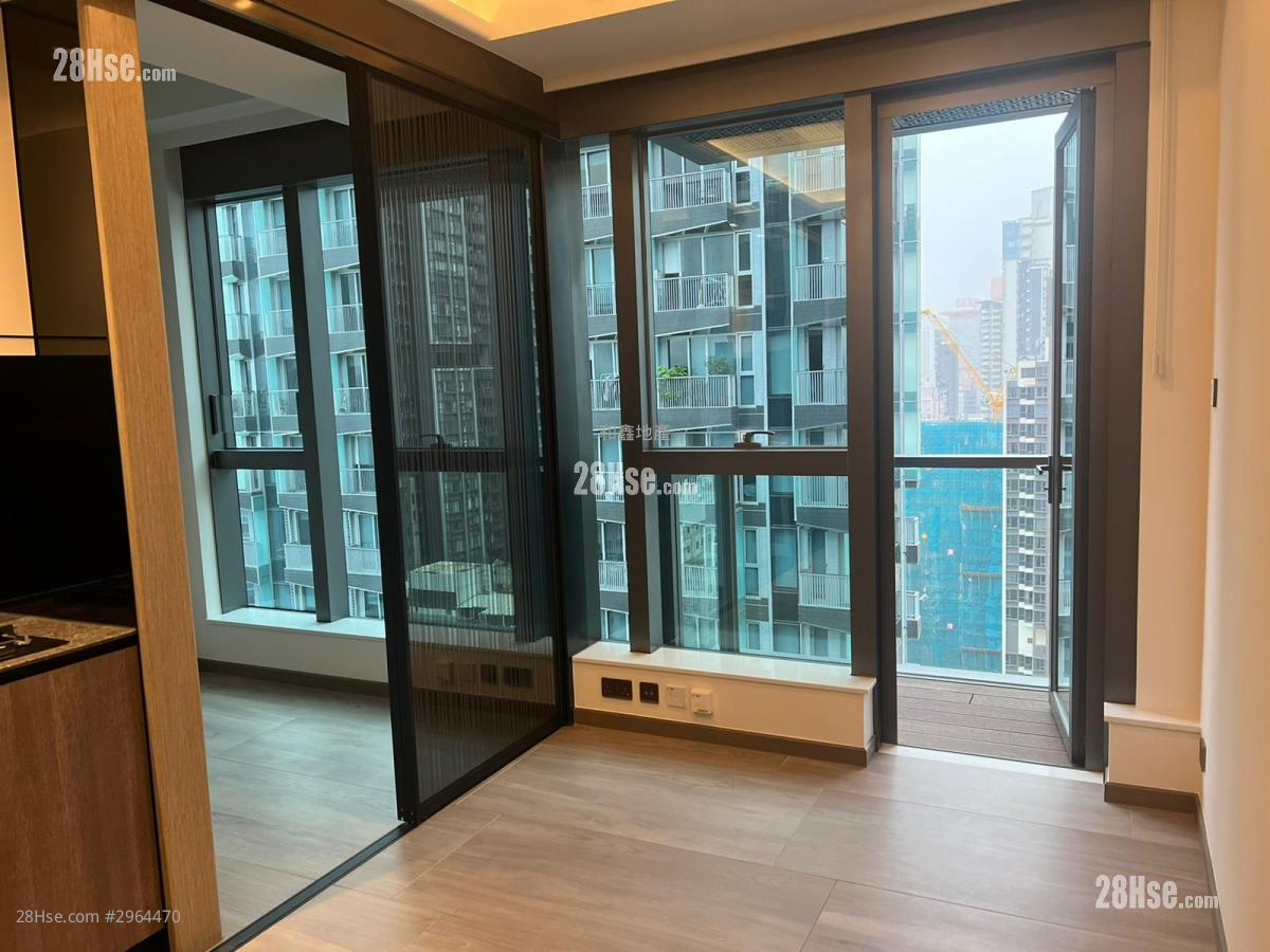 Two．artlane Sell 2 bedrooms , 1 bathrooms 253 ft²