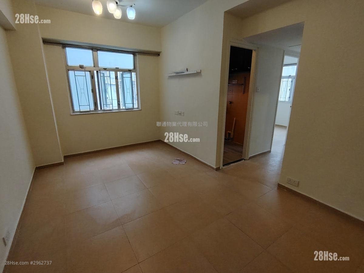 Wing Tak Mansion Sell 2 bedrooms , 1 bathrooms 404 ft²