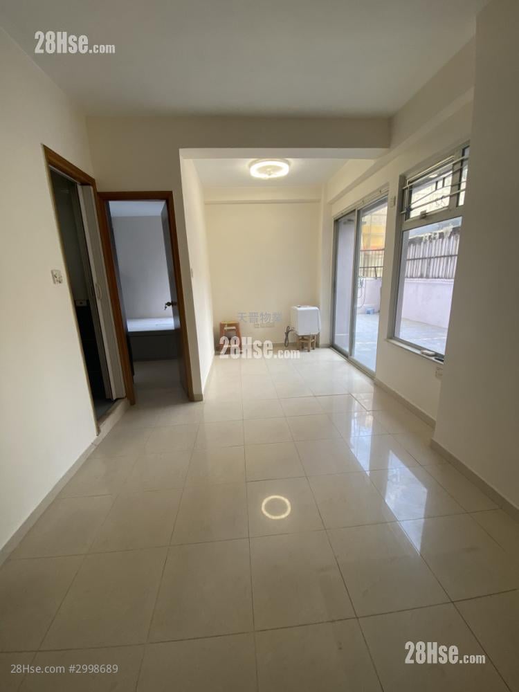 Hing Cheung Building Sell 1 bedrooms , 1 bathrooms 325 ft²