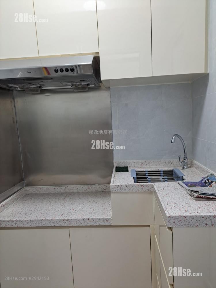Nos.25-35 Shanghai Street Rental 2 Bedrooms 315 ft²