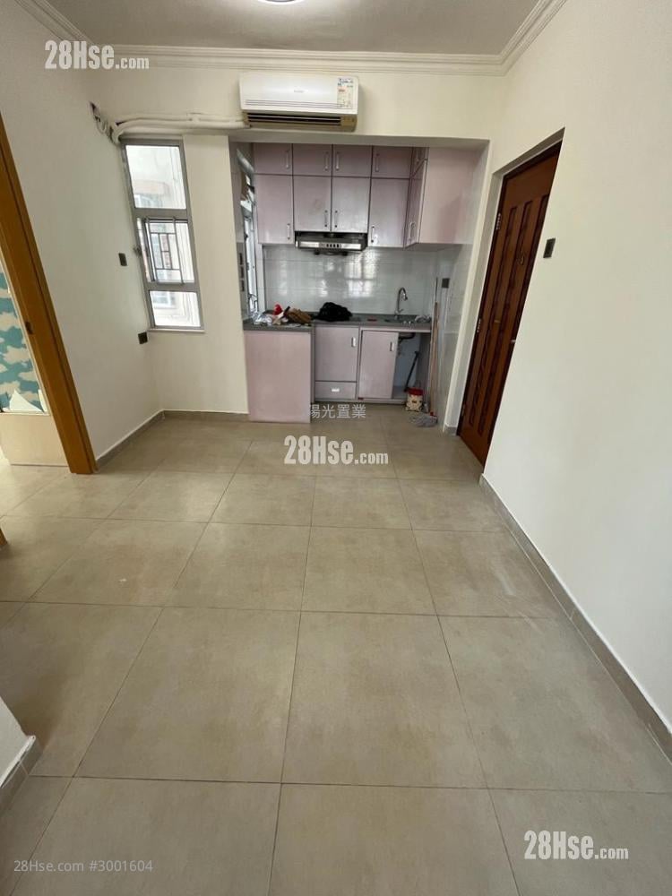 Fung Cheung Building Sell 2 bedrooms , 1 bathrooms 333 ft²