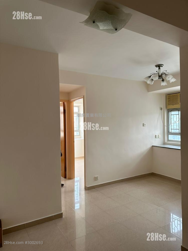 Ho Shun Lee Building Sell 2 bedrooms 356 ft²
