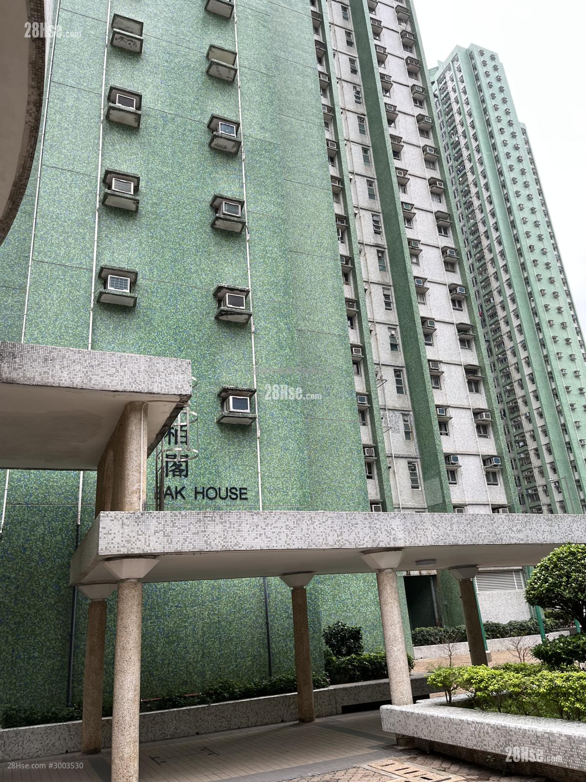 Hong Pak Court Sell 2 bedrooms , 1 bathrooms 401 ft²