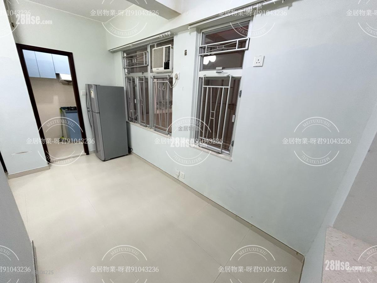 On Hong Building Sell 1 bedrooms 231 ft²