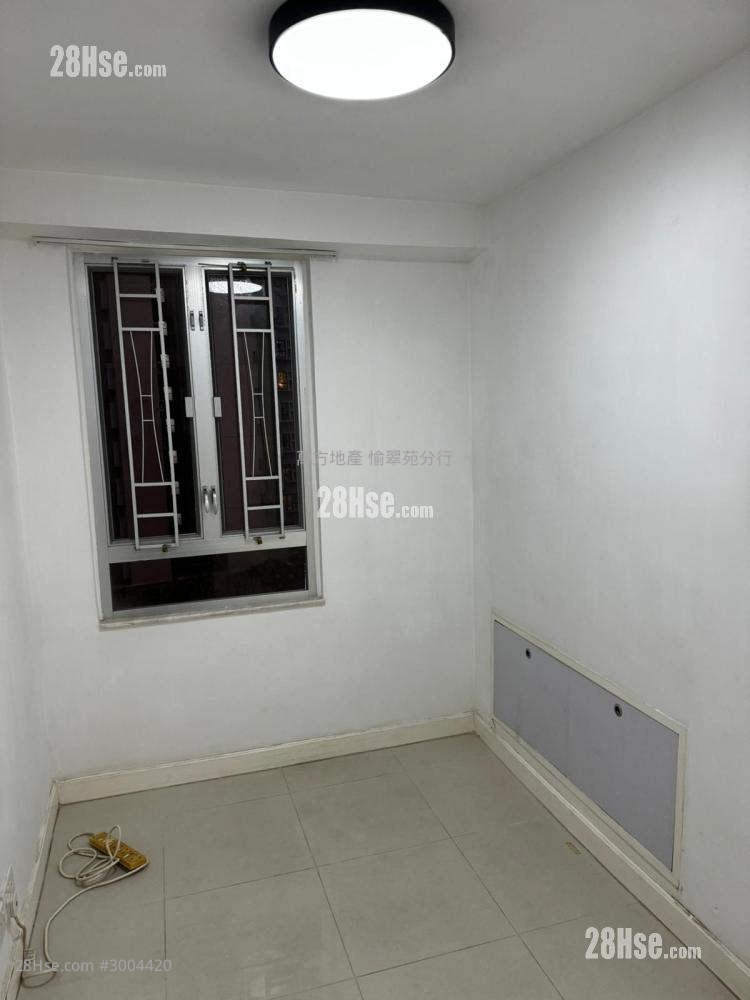Yue Tin Court Rental 2 bedrooms , 1 bathrooms 434 ft²
