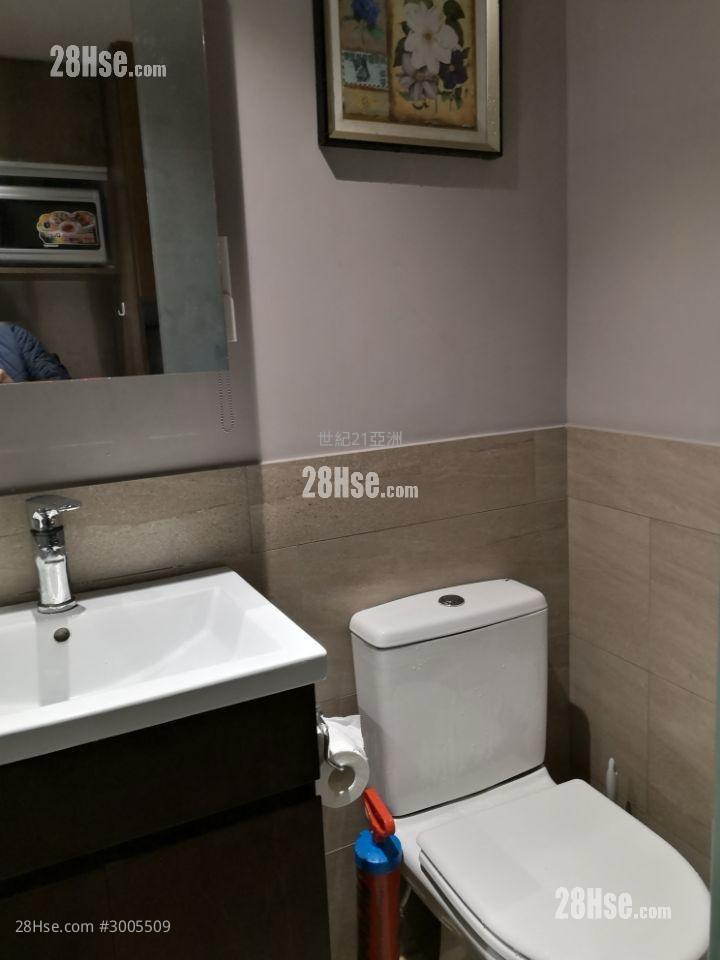 Sze Bo Building Sell 3 bedrooms , 3 bathrooms 573 ft²