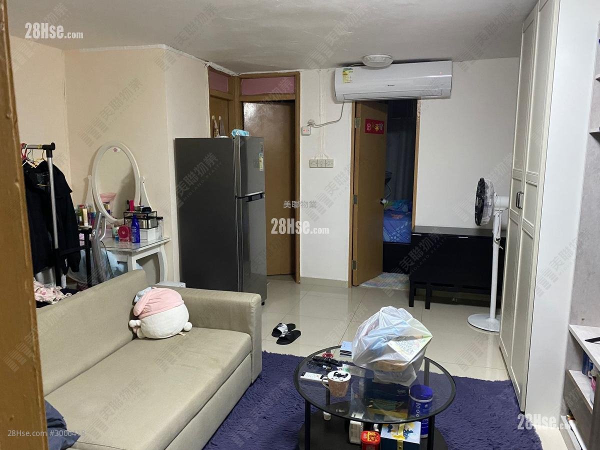 Cheung On Estate Sell 2 bedrooms 354 ft²