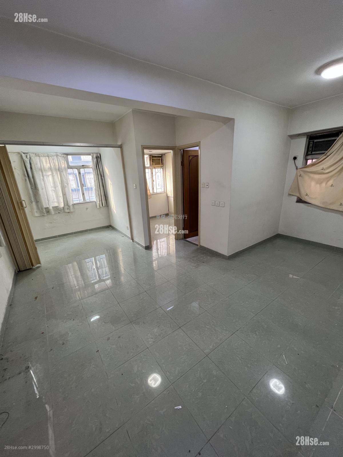 Po Kai Mansion Sell 1 bedrooms , 1 bathrooms 410 ft²